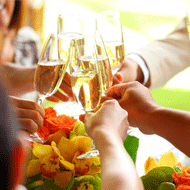 結婚式当日に二次会をする